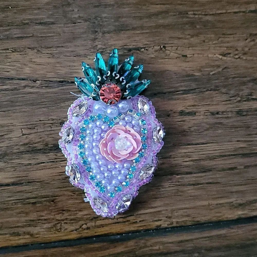 NWOT Beaded Rhinestone Applique - Picture 1 of 2